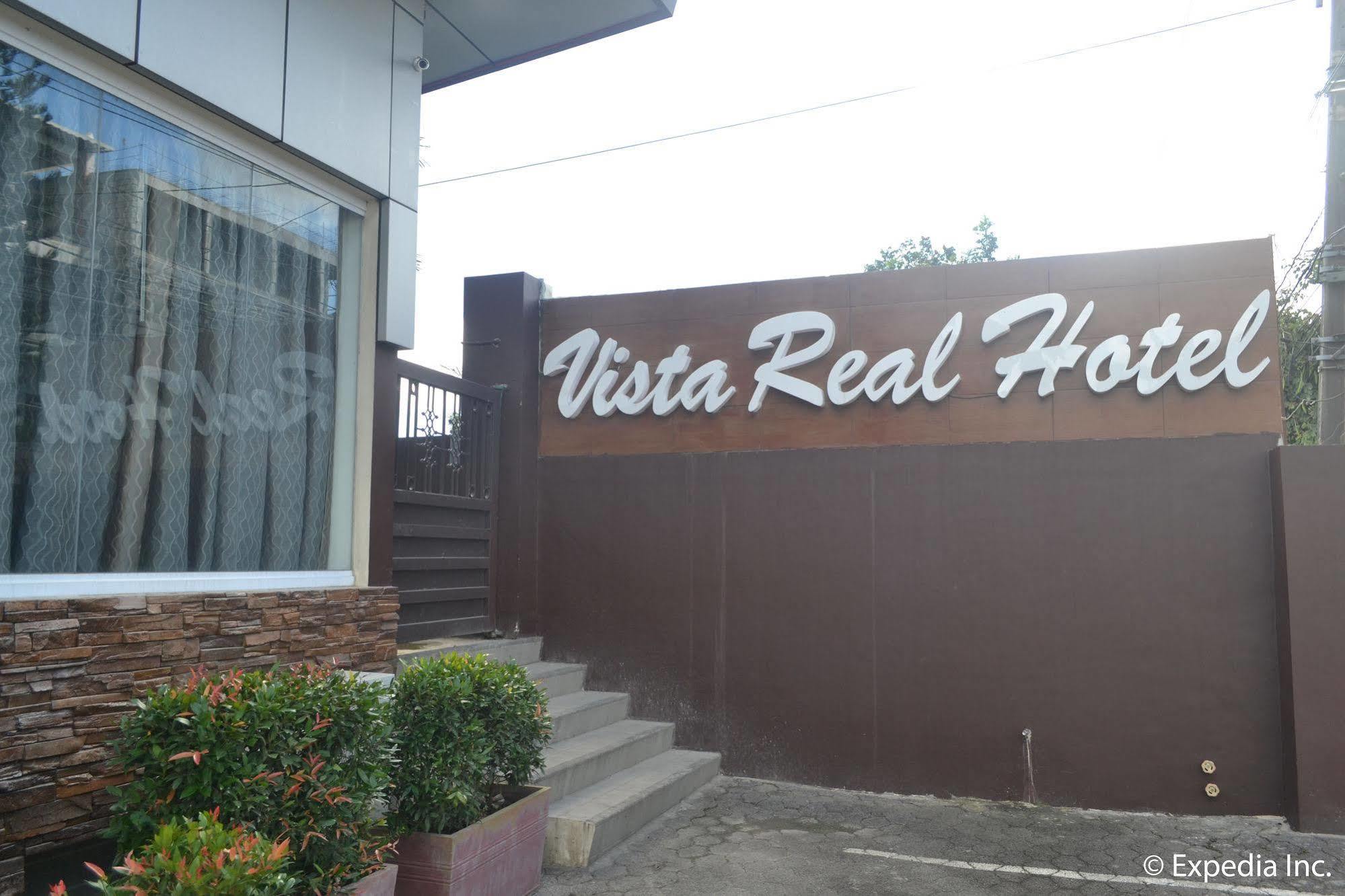 Vista Real Hotel Tagaytay City Exterior foto